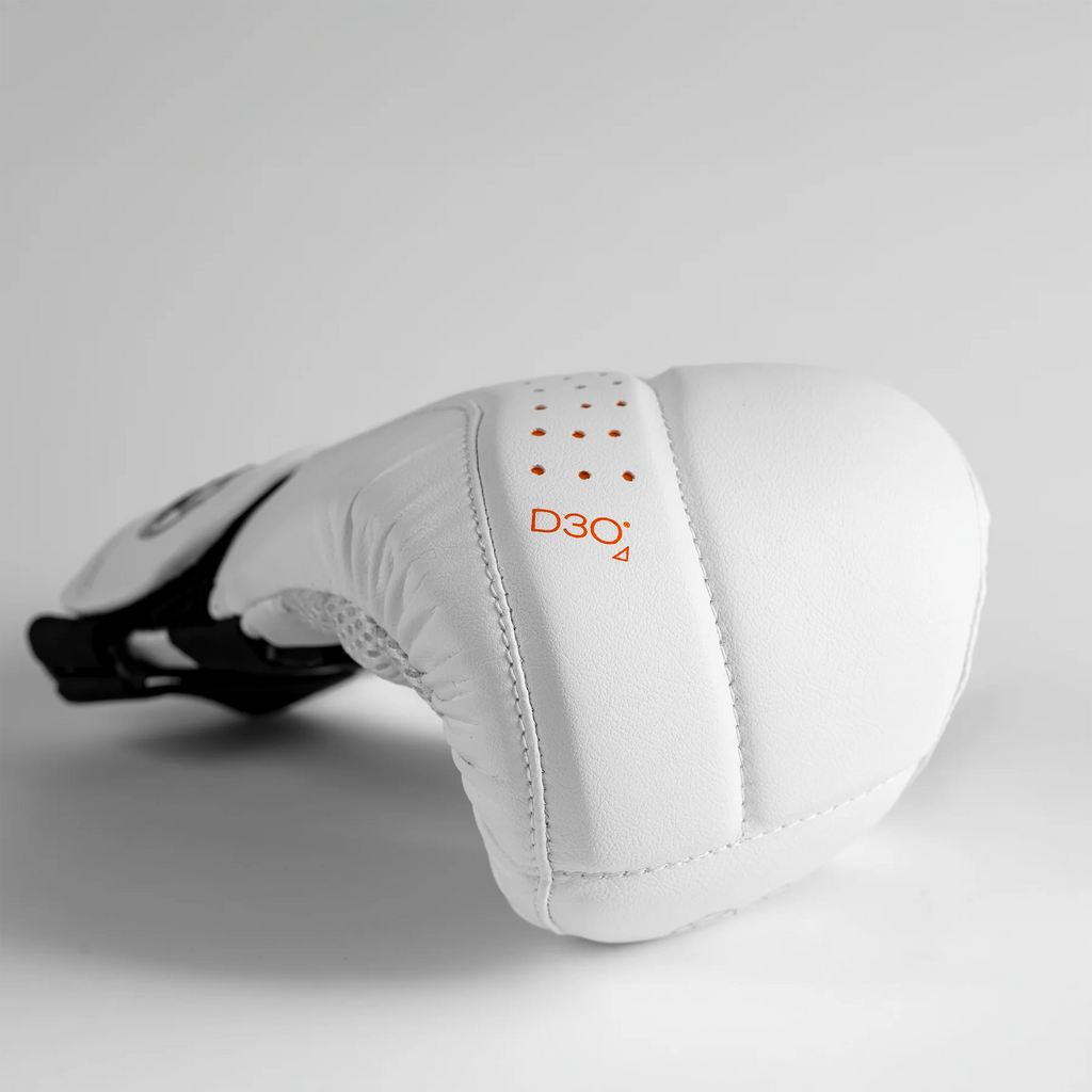 Guantes Rival RB10 Intelli-Shock, Blanco