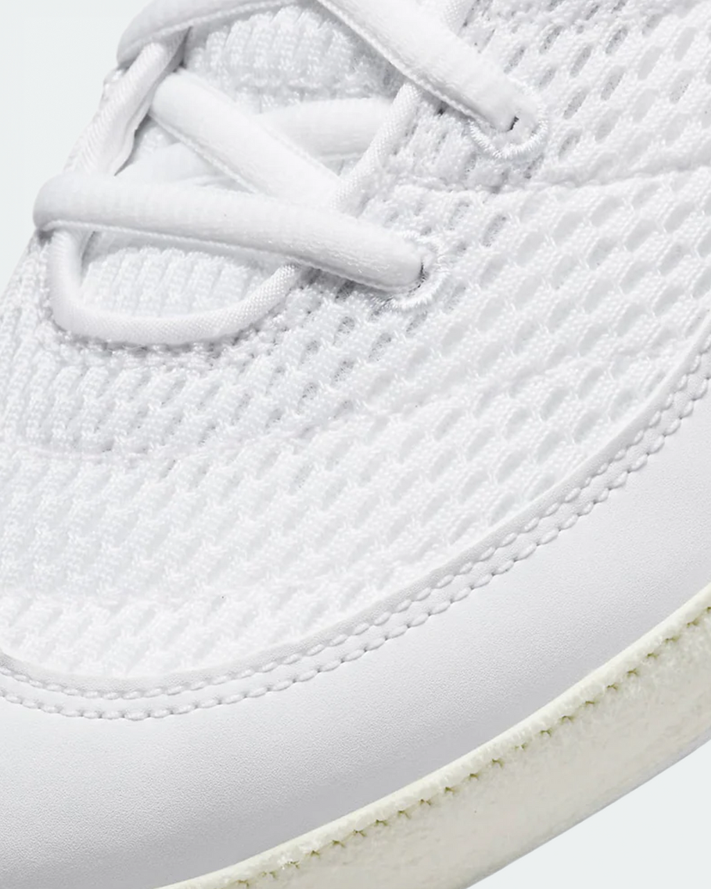 Nike Inflict 3, Blanco/Dorado