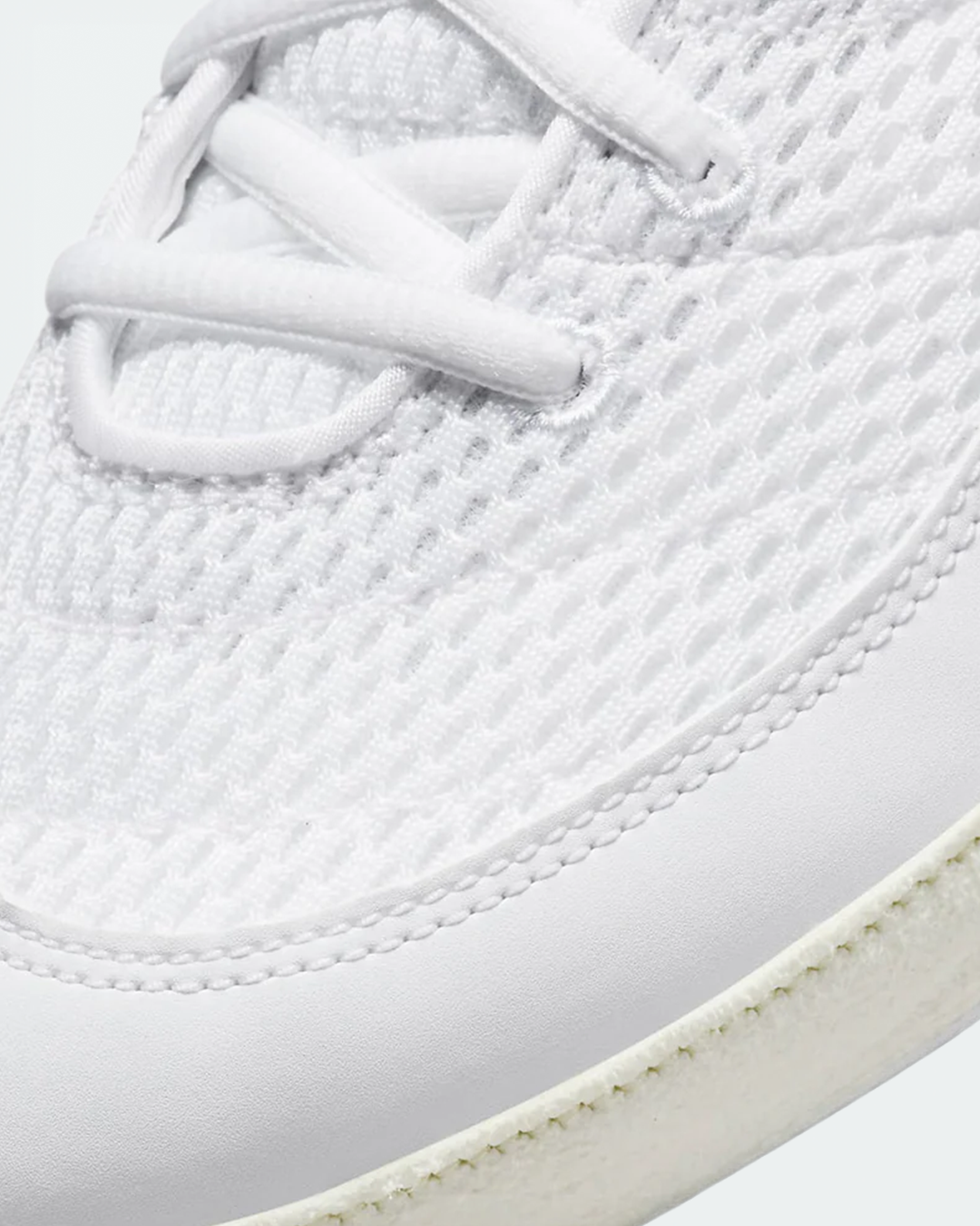 Nike Inflict 3, Blanco/Dorado